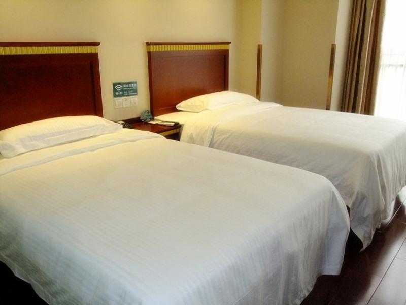 Greentree Inn Guangdong Shenzhen Huaqiangbei Express Hotel Exterior foto